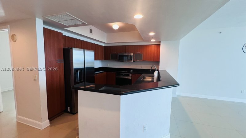 Alquiler de apartamento en One Fifty One at Biscayne 2302