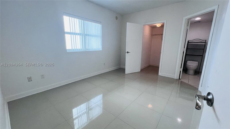 Alquiler de apartamento en One Fifty One at Biscayne 2302
