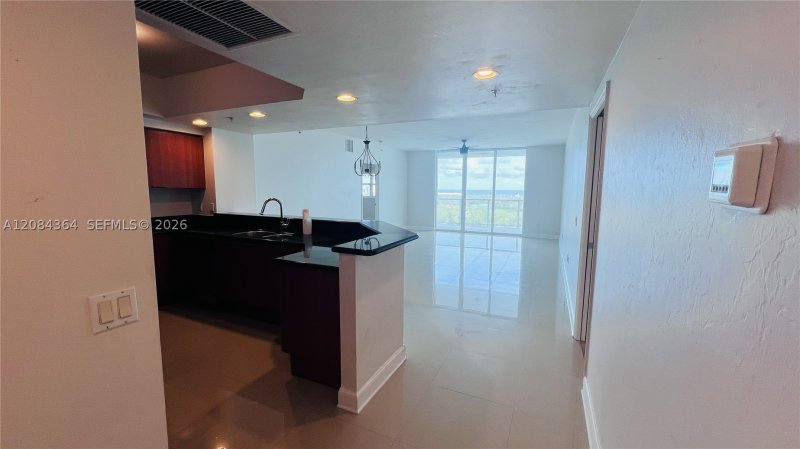 Alquiler de apartamento en One Fifty One at Biscayne 2302