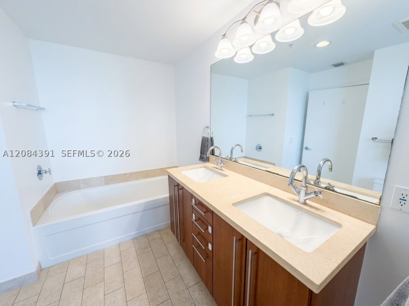 Aluguel de apartamento no Axis on Brickell South Tower 2410-S