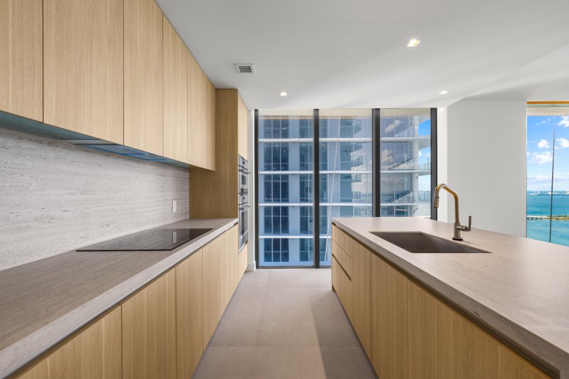 Aluguel de apartamento no Aria Reserve Miami 4601