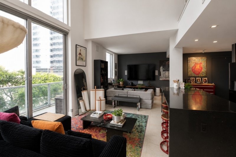 Comprar apartamento en Avenue on Brickell 1050 Tower 222