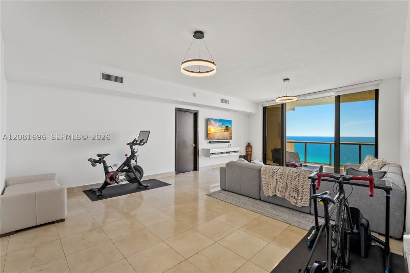 Condo for sale at Sayan 2101