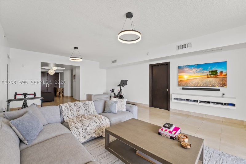 Condo for sale at Sayan 2101