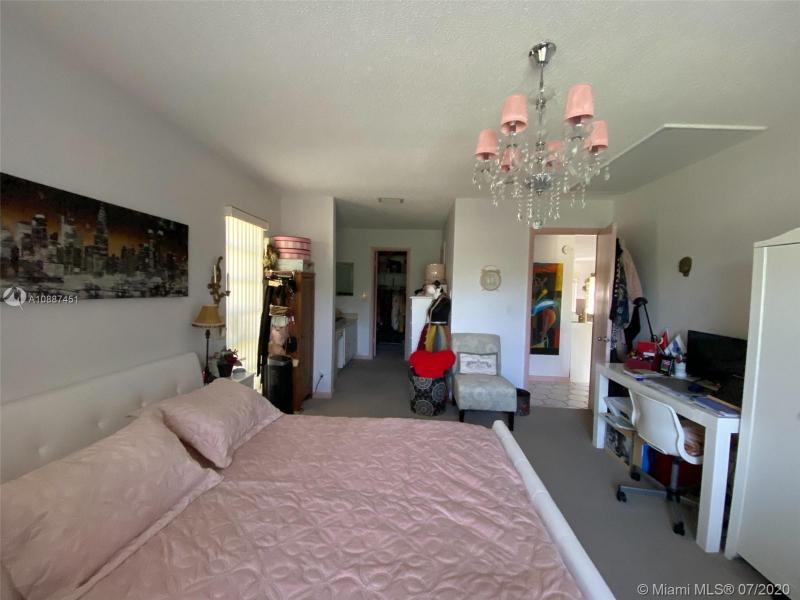 Property photo # 8
