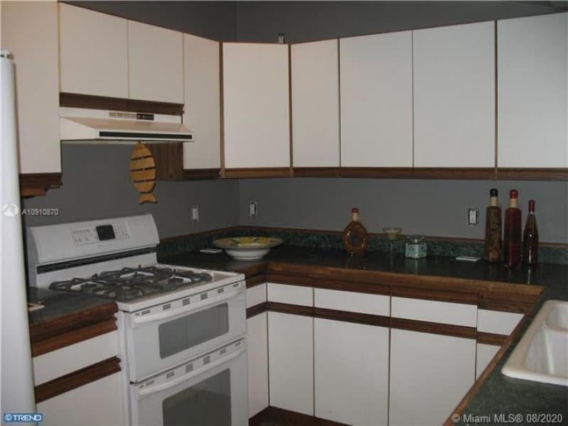 Property photo # 8