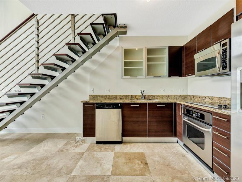 Property photo # 9