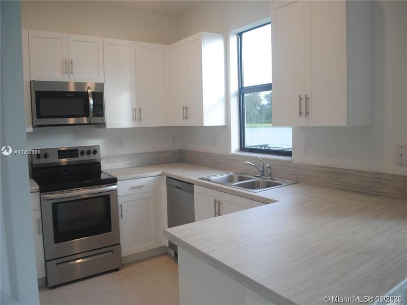 Property photo # 9