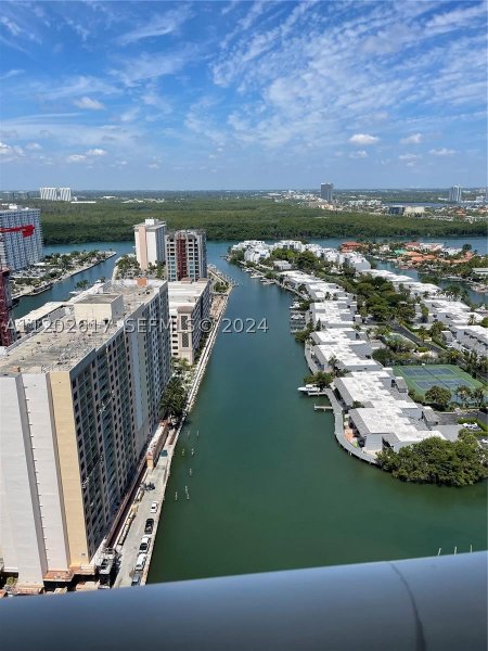 Condo for sale at Trump Tower One 1705