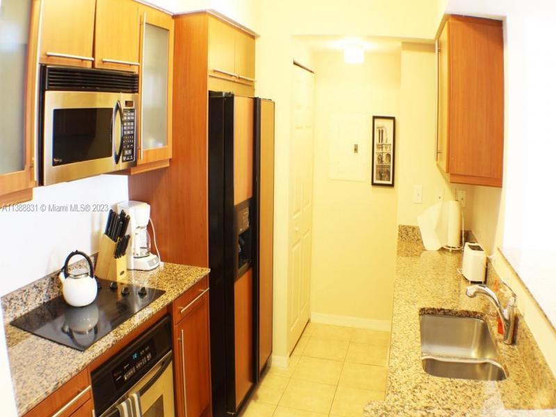 Apartment for rent at 2080 Ocean Drive 806