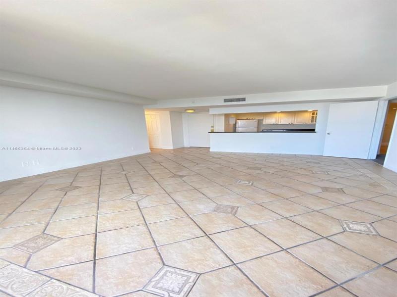 Condo for sale at Sailboat Cay 1505