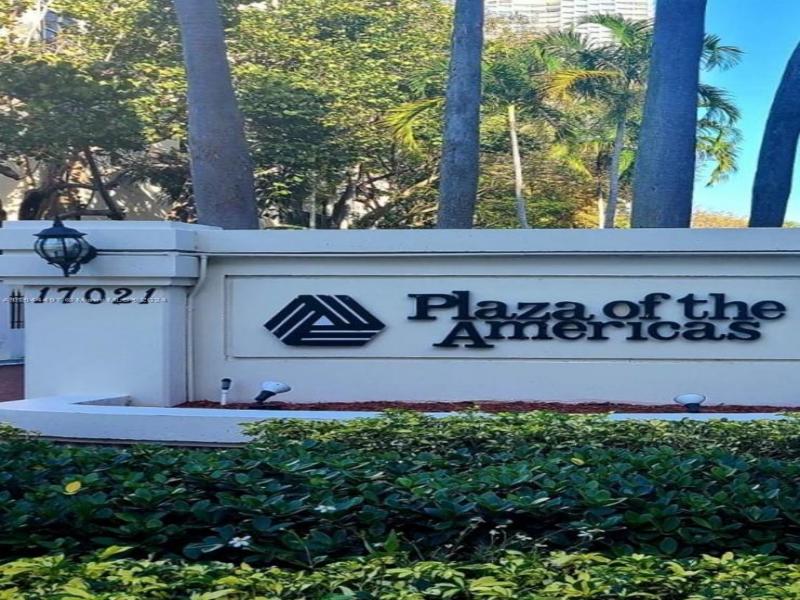 Comprar apartamento en Plaza of the Americas 318