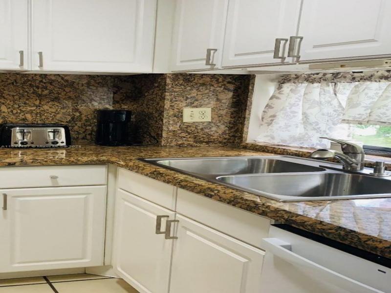 Comprar apartamento en Plaza of the Americas 318