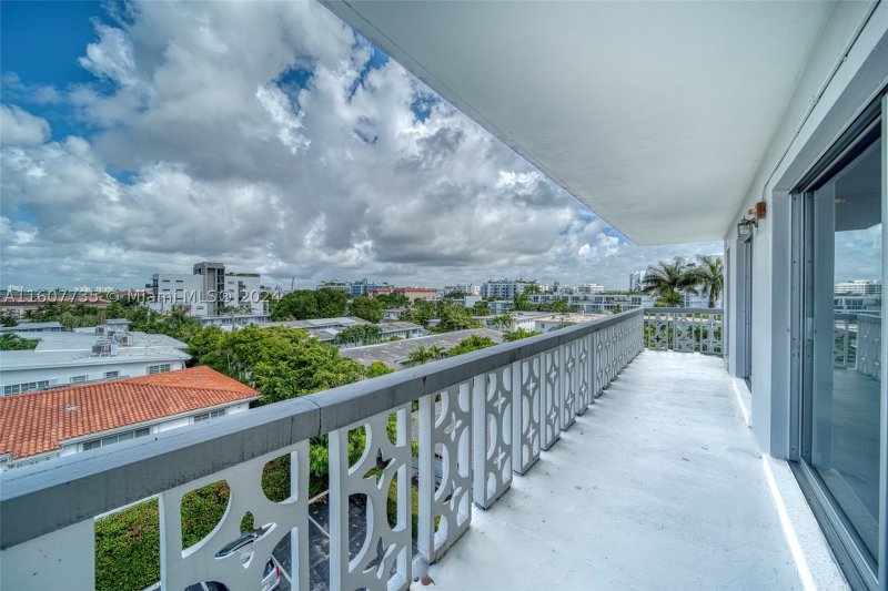 Condo for sale at Aire Residences 508