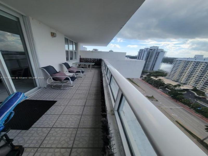 Comprar apartamento en Pavilion PH-9