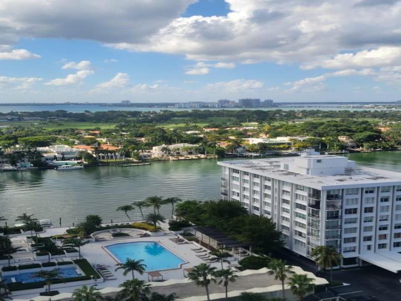 Comprar apartamento en Pavilion PH-9