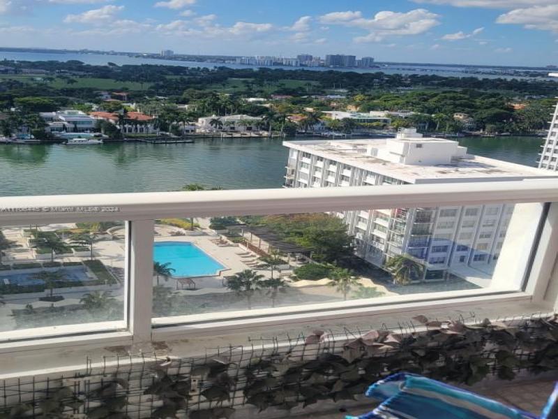 Comprar apartamento en Pavilion PH-9