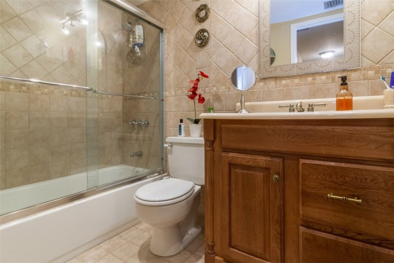 Condo for sale at Bristol Tower 2804