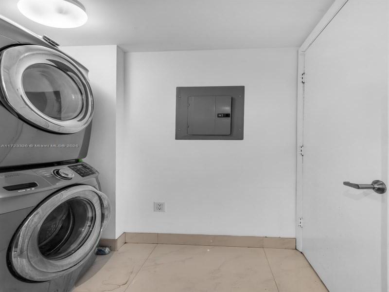 Property photo # 6
