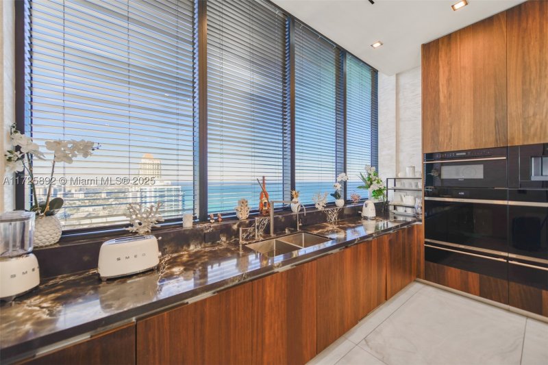 Condo for sale at Muse Sunny Isles Beach 3602