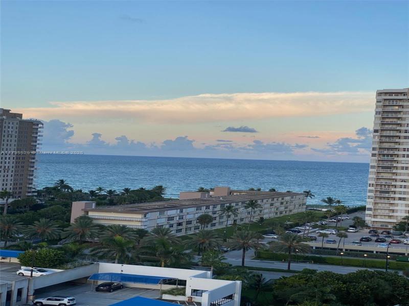 Condo for sale at The Hemispheres 11N