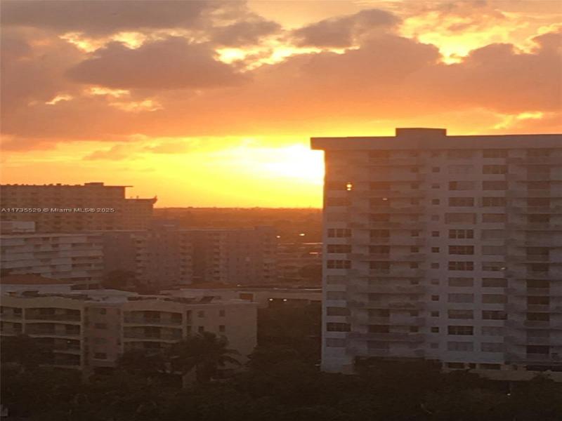 Condo for sale at The Hemispheres 11N