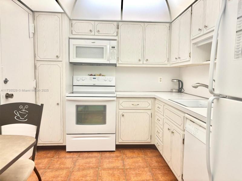 Condo for sale at The Hemispheres 11N