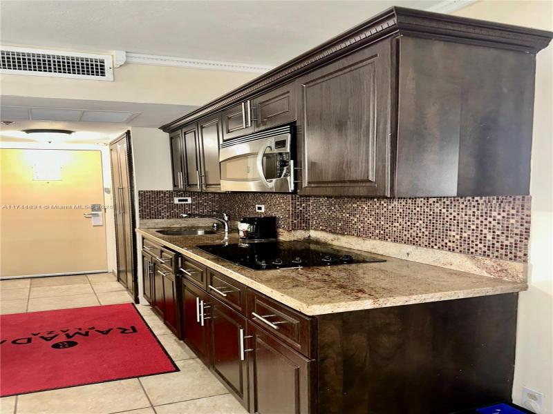 Comprar apartamento en Aventura Beach Club 435