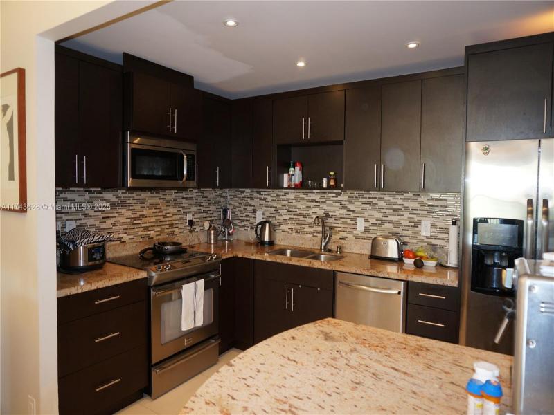 Property photo # 5