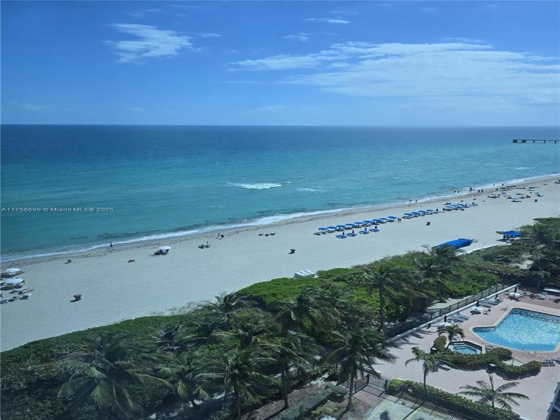 Comprar apartamento en Sole 1402