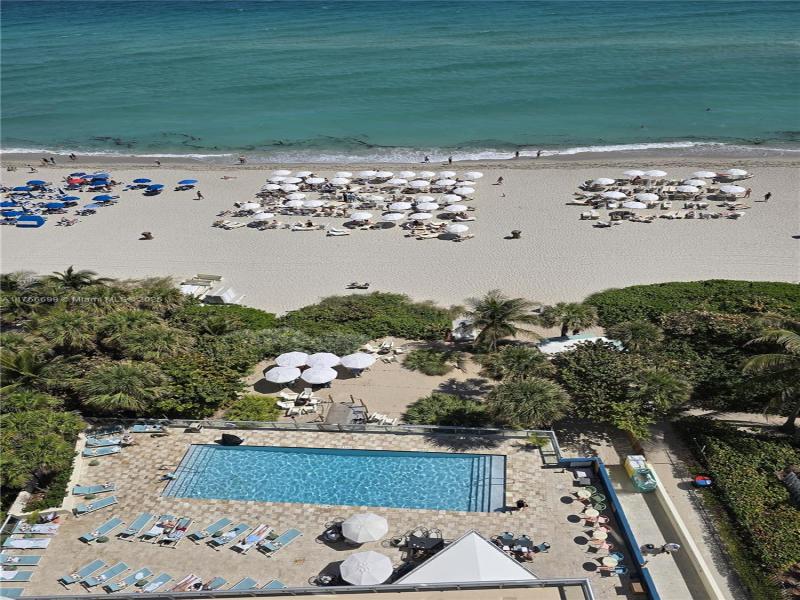 Comprar apartamento en Sole 1402