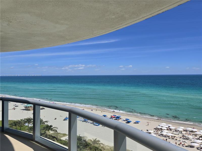 Comprar apartamento en Sole 1402