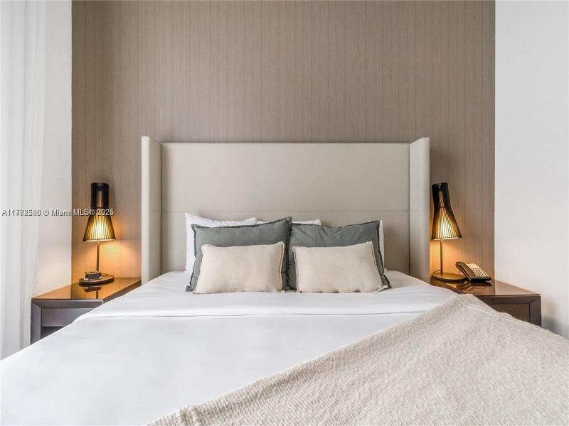 Condo for sale at Hyde Beach House R406