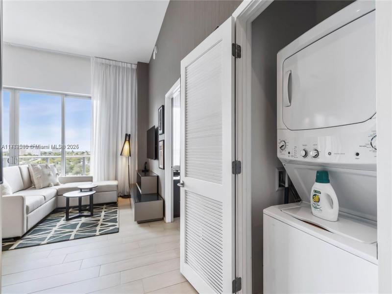 Condo for sale at Hyde Beach House R406