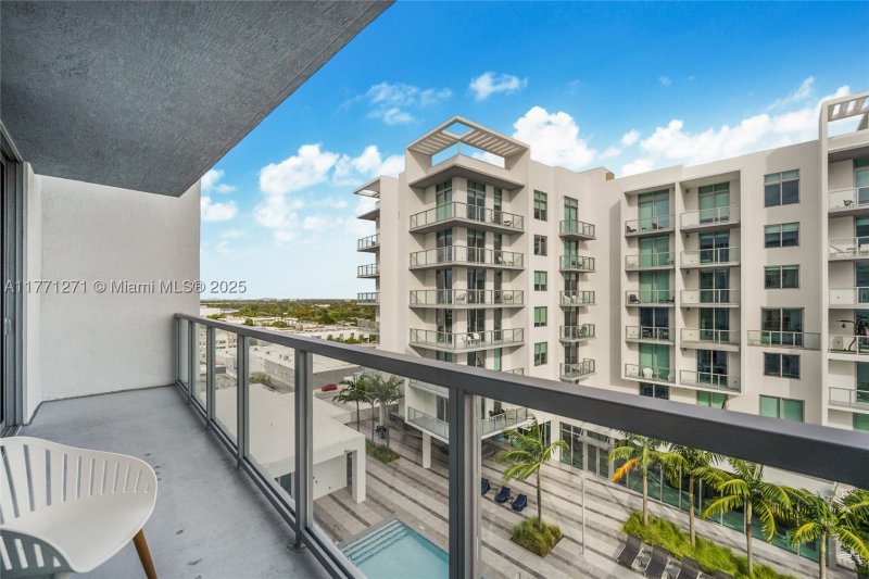 Comprar apartamento no Quadro Miami Design District S-1016