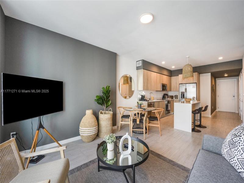 Property photo # 2