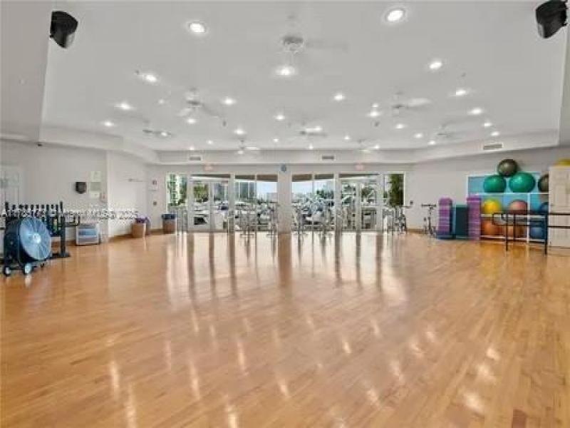 Condo for sale at Hidden Bay 610
