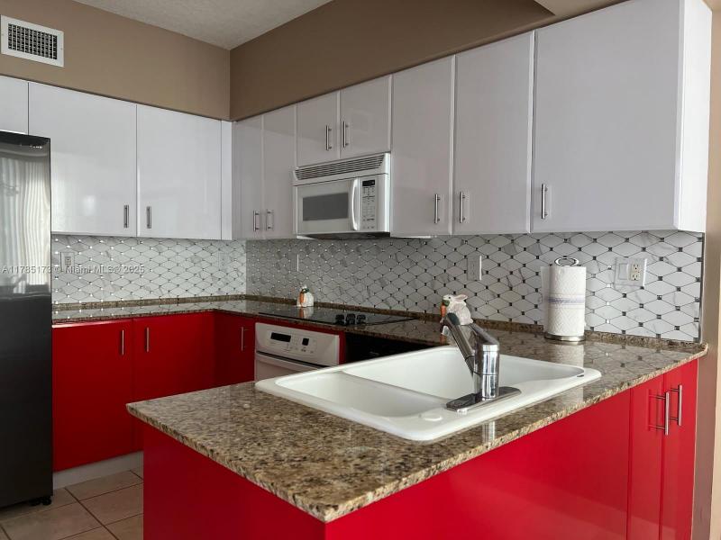 Condo for sale at Hidden Bay 610