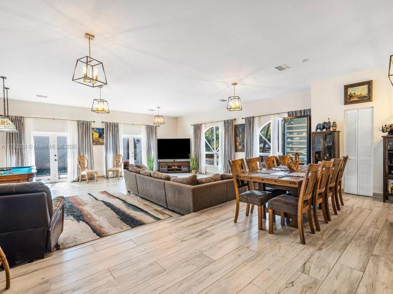 Property photo # 6