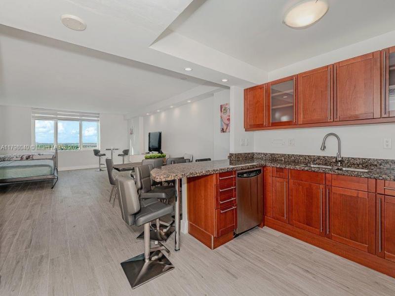 Property photo # 8