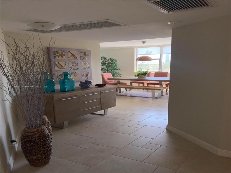 Condo for sale at Parker Dorado 716