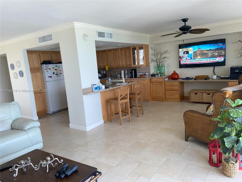 Condo for sale at Parker Dorado 716