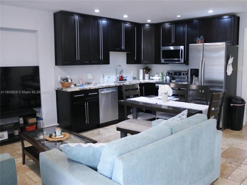 Property photo # 7