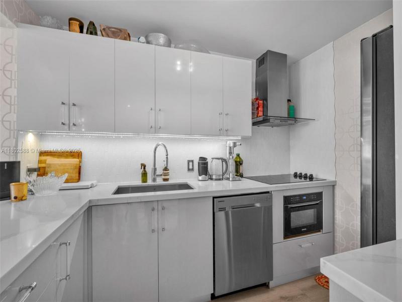 Property photo # 3