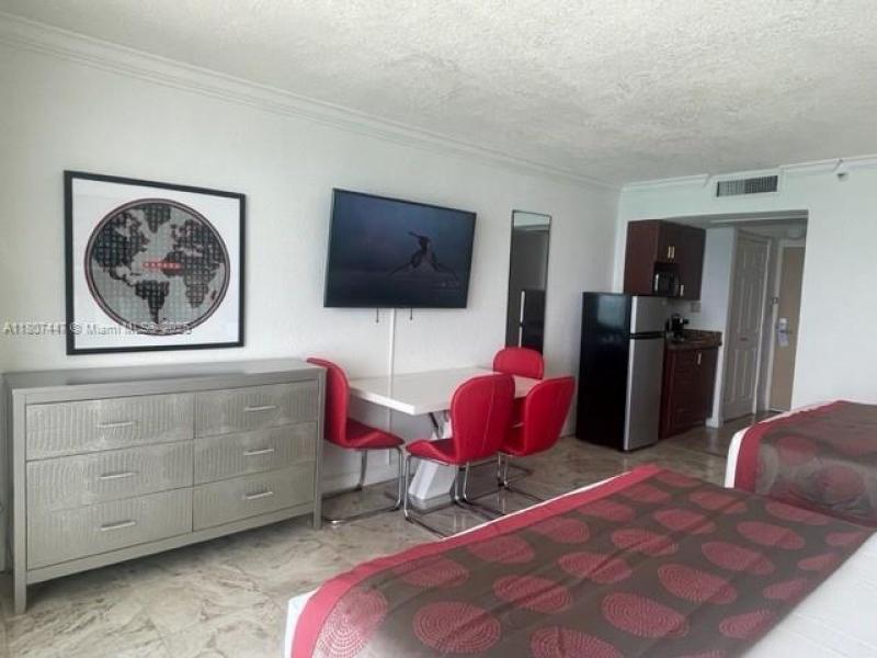 Condo for sale at Aventura Beach Club 714