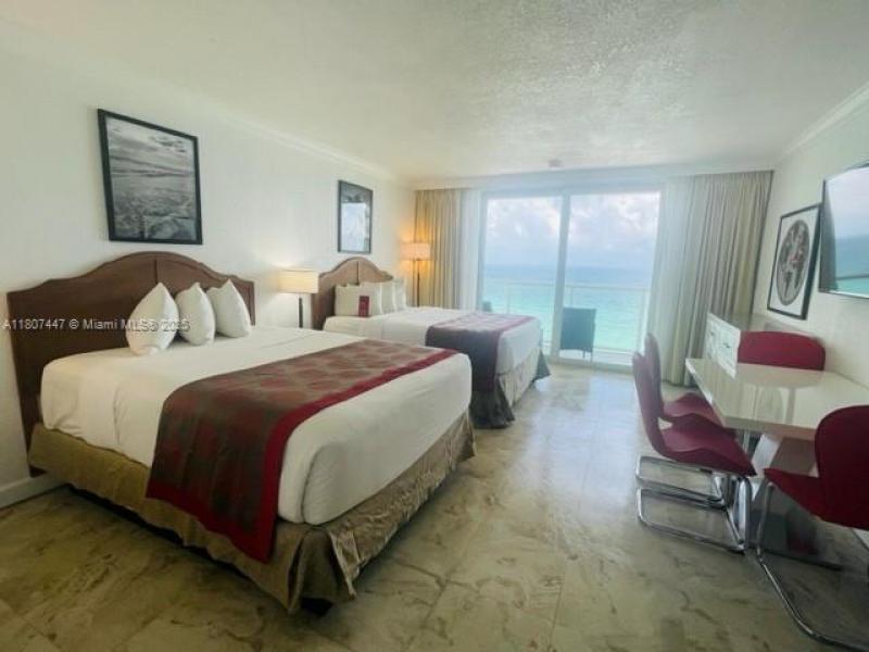 Condo for sale at Aventura Beach Club 714