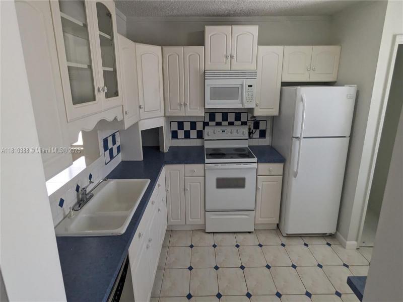 Property photo # 0