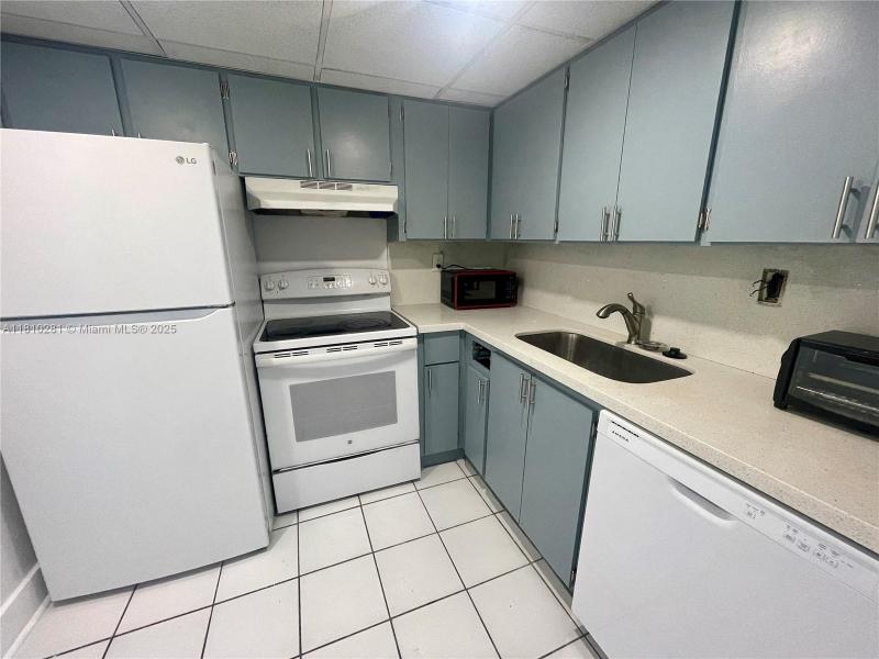 Property photo # 2