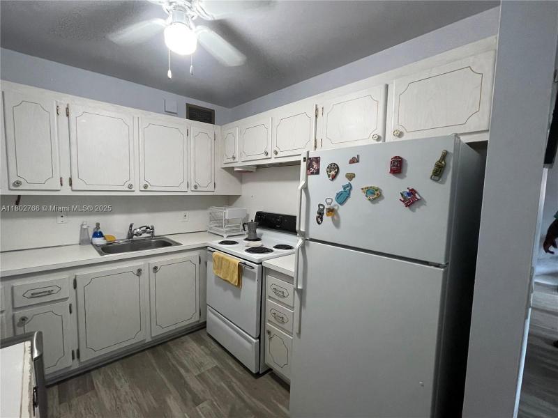 Property photo # 3