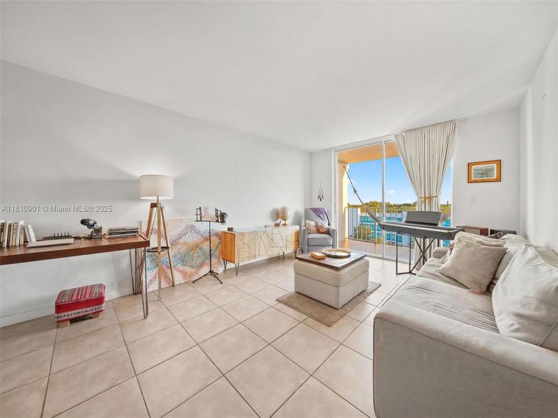 Property photo # 7